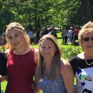 Meet your Posher, Tracy